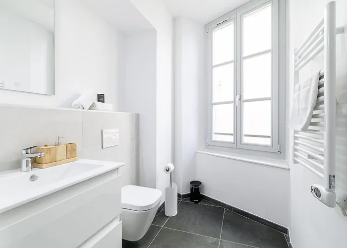 Apartamento Charming Center 402